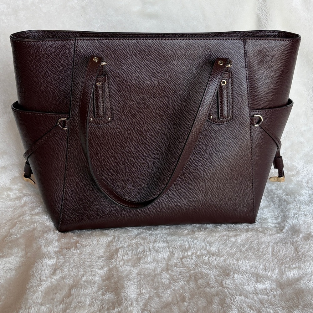 Michael Kors Jet Set Travel Burgundy/Oxblood Leather Tote Bag - Picture 3 of 16